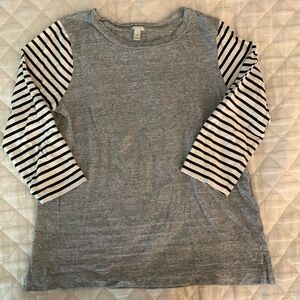 J.Crew - size M - 3/4 sleeve baseball t-shirt